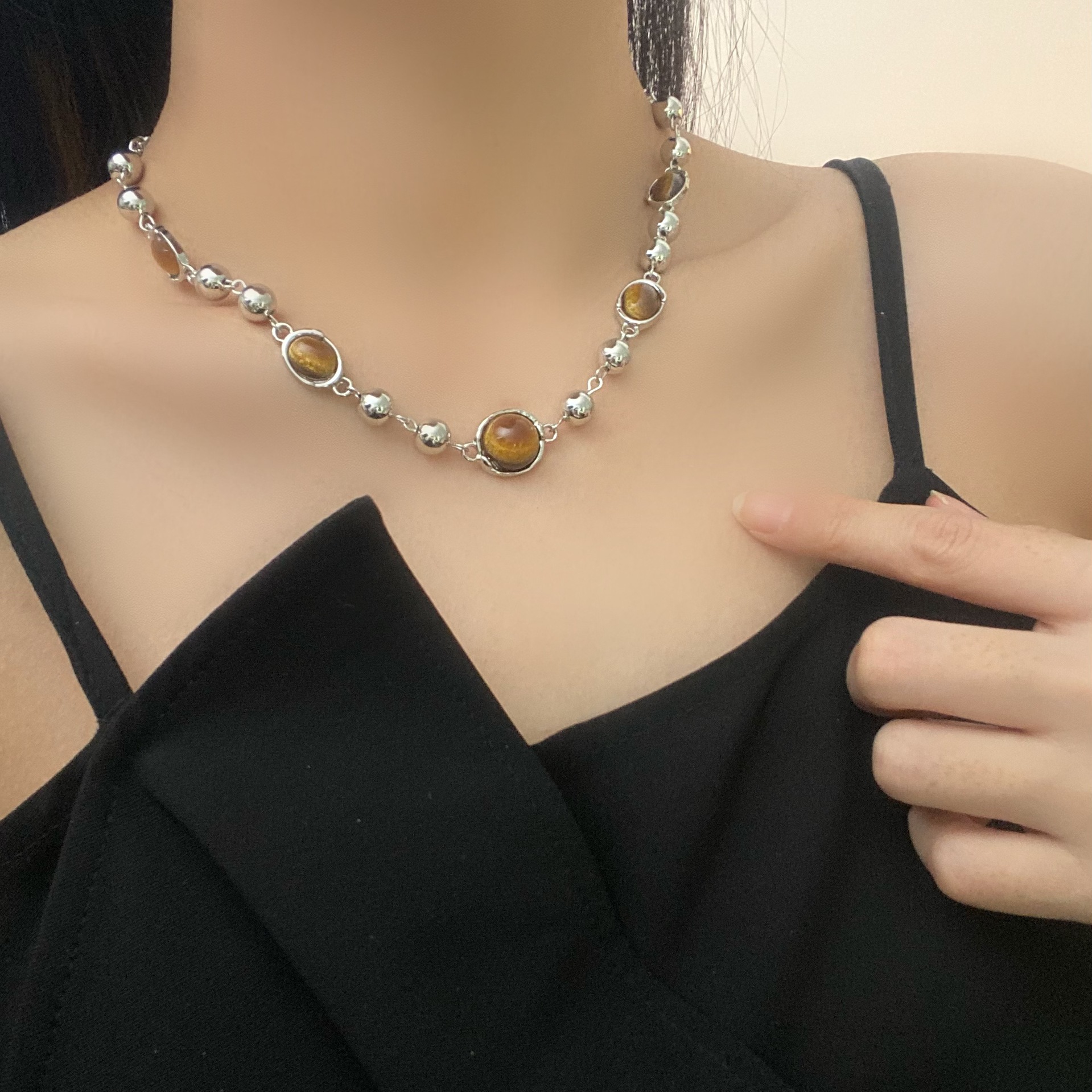 Maillard Tigereye Beaded Necklace Women's Retro High Sense