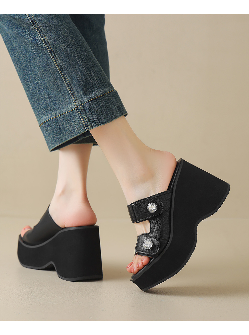 Dép xỏ ngón nữ đế xuồng cao 10cm khóa thắt lưng — Màu đen chi tiết 12