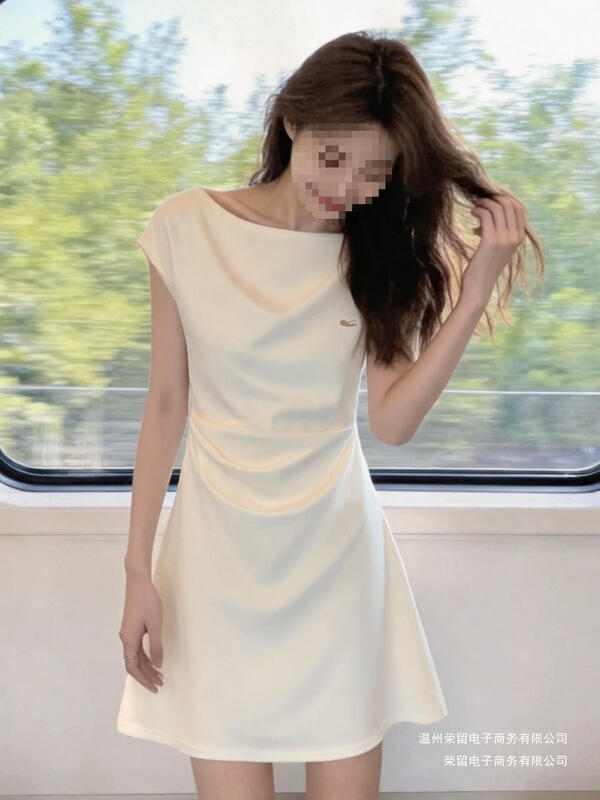 Off-Shoulder Short-Sleeve T-Shirt Dress for Women, Summer New Style, Plus Size, Flattering for Curvy Figures, Tummy-Concealing, Waist-Cinching, Mid-Length Dress