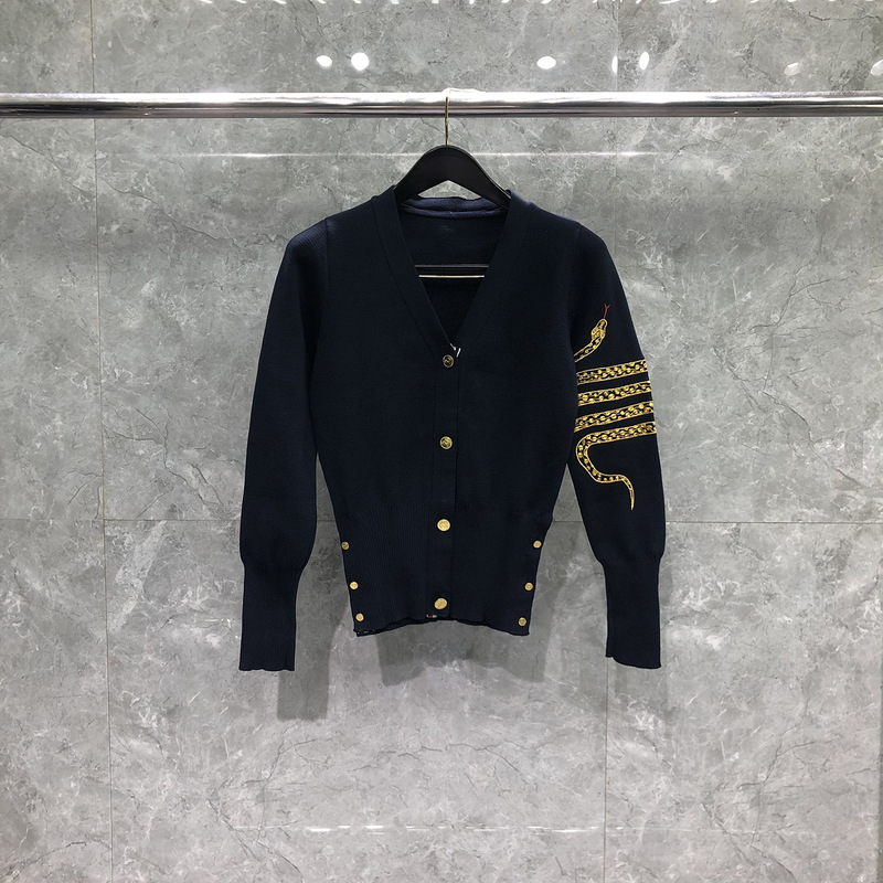 Time Breathe Tb Sweater Cardigan Women's Autumn and Winter Slimming Look Design Snake Embroider Knitted Jacket Trendy