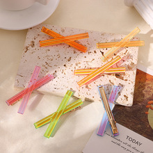 �����A��Ů��С��ĥɰ�l�A�ǹ�ɫ����߅�Aһ�֊A�n���l��^�