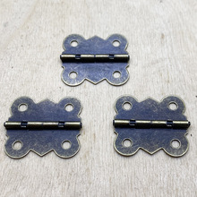 �¹ź�����퓶YƷ���b�߅���С�q朹�ˇƷ���w�ۯB90&deg;С���