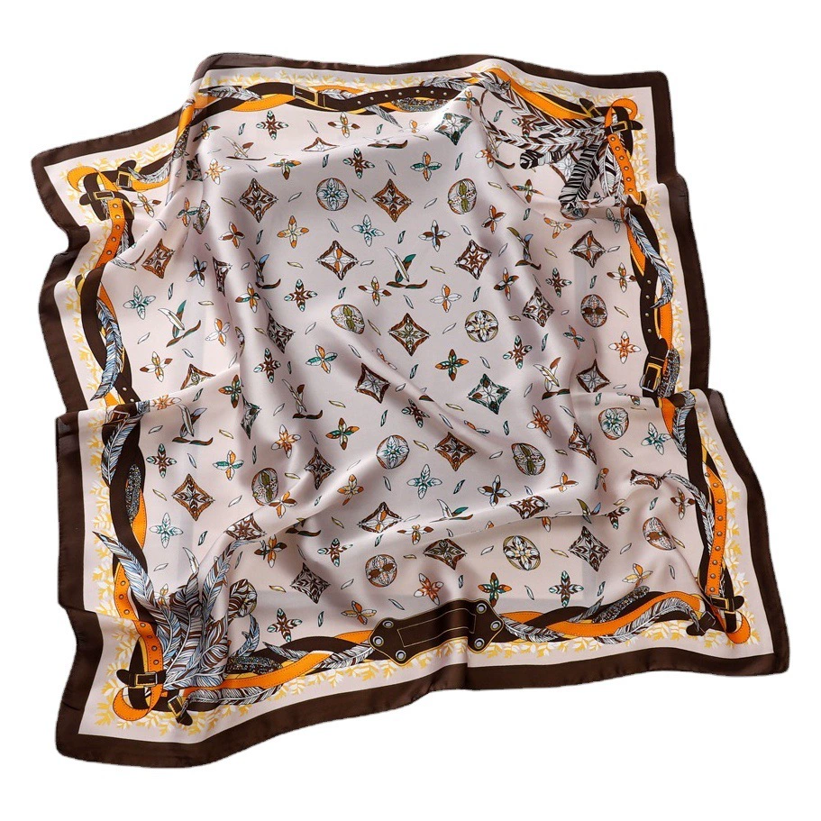 70 маленький квадратный шарф шелковый шарф ретро трехмерная буквенная печать шелковый шарф женский новый профессиональный шарф атласный шарф оптом