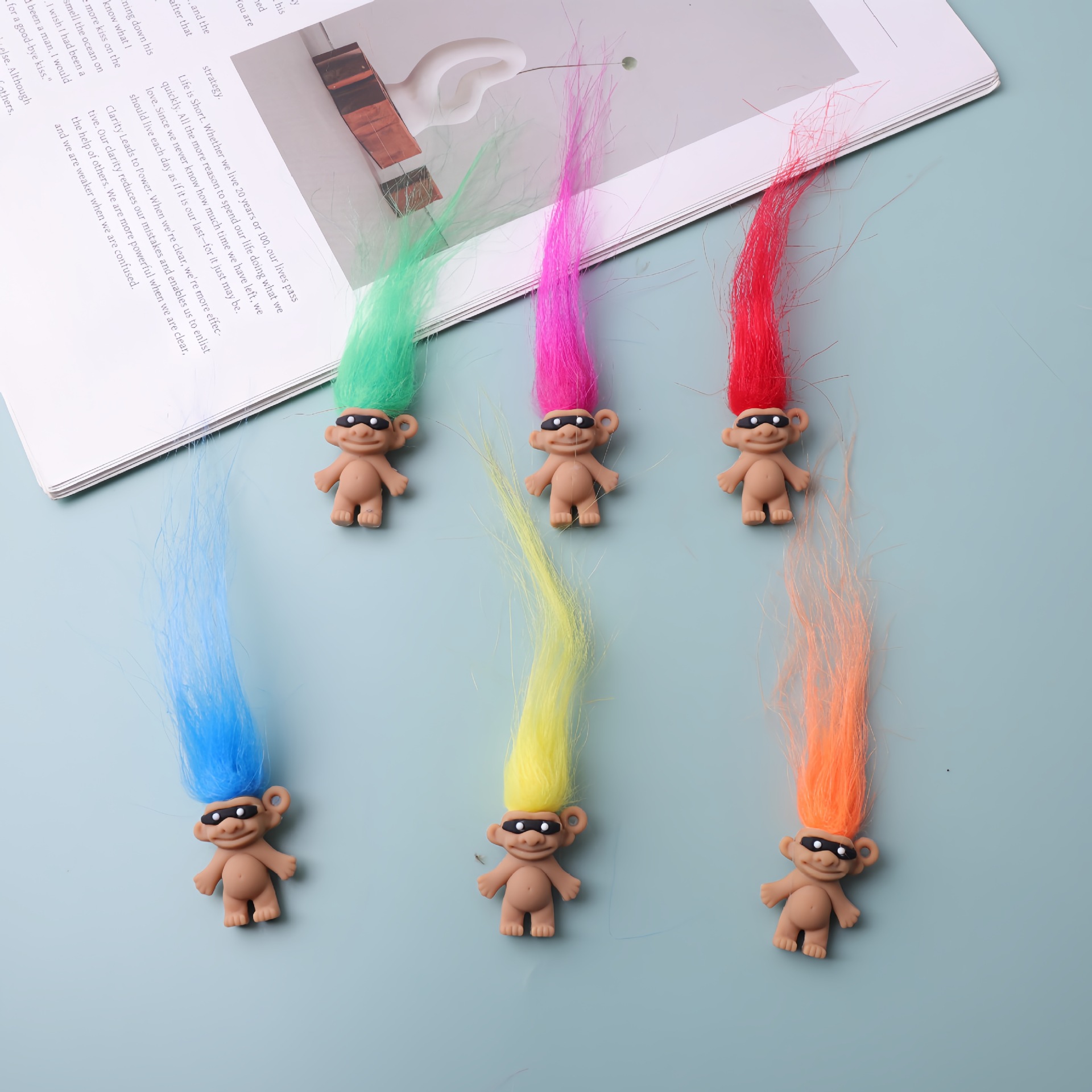 Muñecas trolls elfos de cabello mini cabello largo clown muñecas creativas muñecas juguetes de huevos