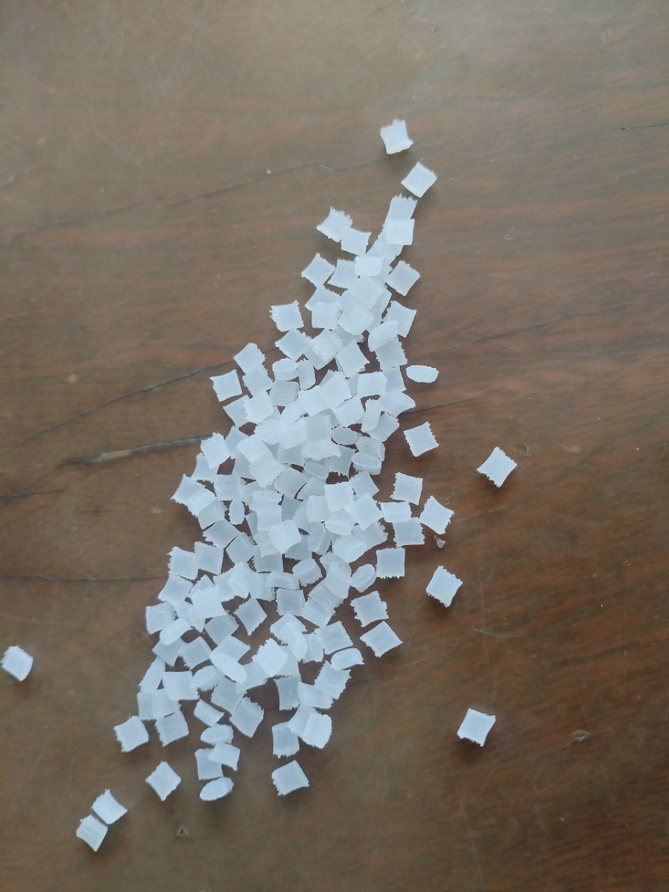 厂家直发尼龙增强，黑色，本色 加纤30%光面无浮纤材料