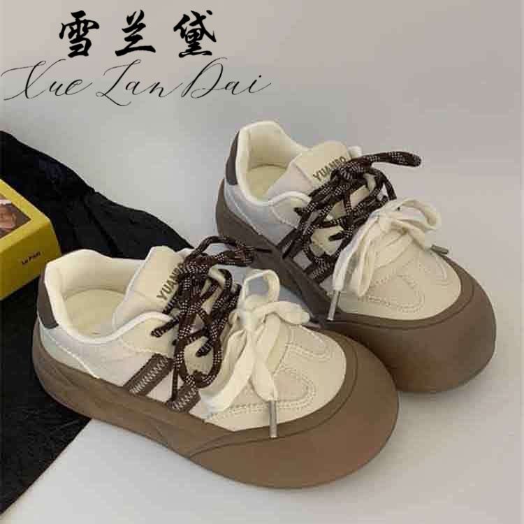 Zapatos de pan de primavera y otoño de entrenamiento de mujeres 2024 nuevos zapatos deportivos casuales de altura