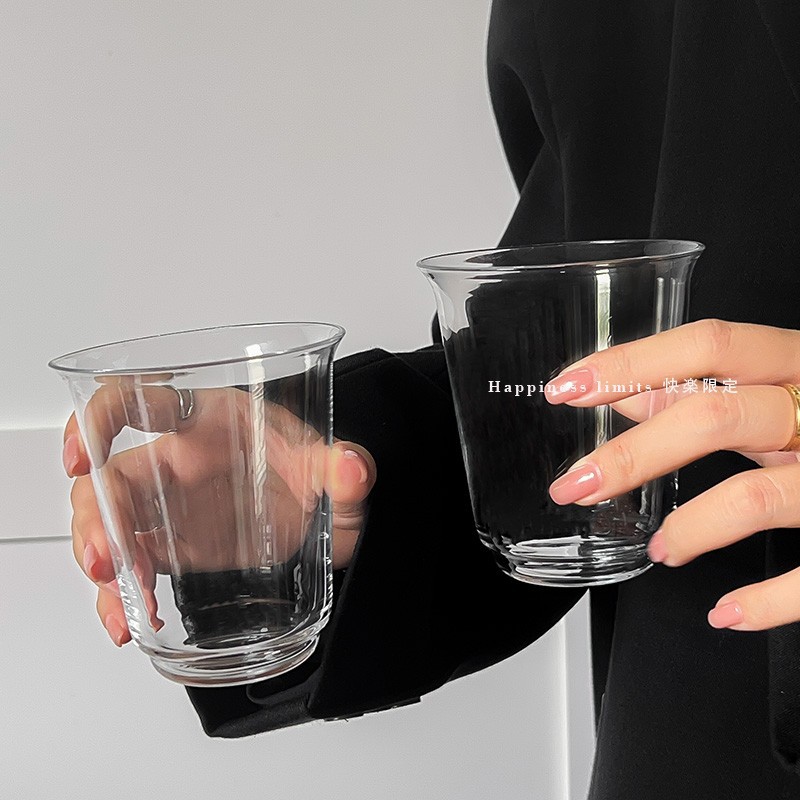 Minimalist Curved Glass Cup For Coffee Juice And Cold Drinks_voghion.com