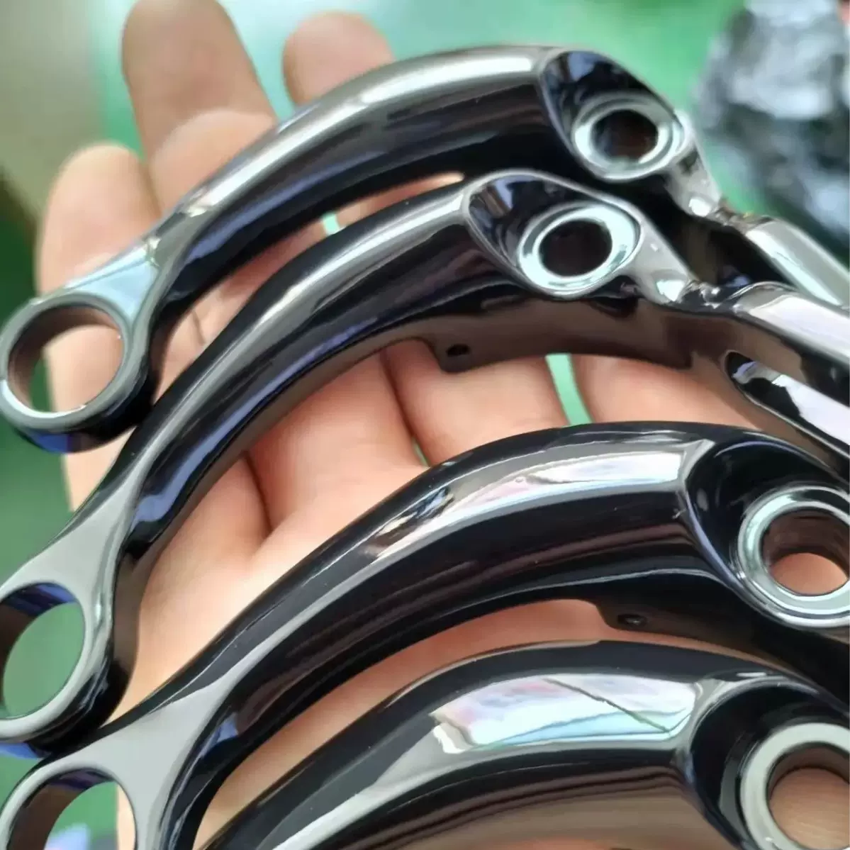 锌合金喷漆铝合金液体静电金属烤漆粉体喷涂喷塑加工喷砂