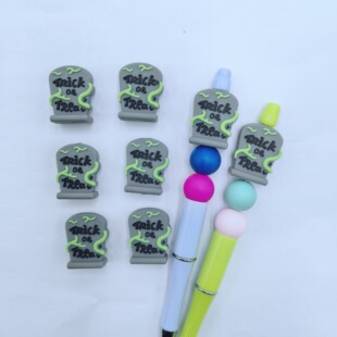 Amazon's Best-Selling 3D Stereo Road Sign Cartoon Focus Beads Handmade DIY Silicone Loose Beads Factory Batch