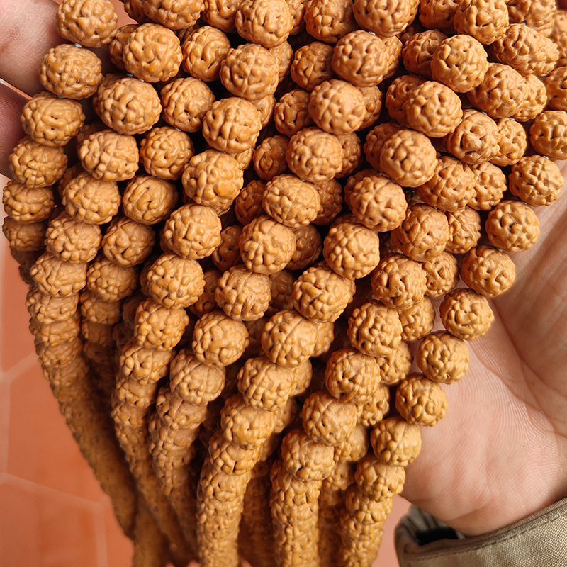 Ginger yellow skin six-petal golden toad toad back small diamond bodhi 108 beads diamond bodhi bracelet men Ginger yellow skin six-petal golden toad toad back small diamond bodhi 108 beads diamond bodhi bracelet men