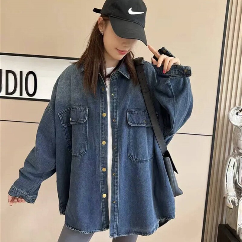 European Retro Loose Oversized Denim Shirt Jacket for Women, Long-Sleeved, 2024 Spring and Autumn, Casual and Versatile