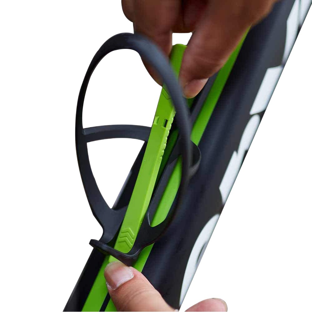 Rafael bicicleta ultra-ligera titular de la botella de agua de fibra de carbono de material compuesto de nylon con palanca de neumáticos transfronteriza caliente nuevo producto