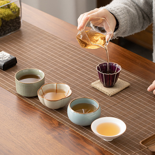 Imitation Song Guochao cultural and creative gift box, business move and retirement, birthday gift for elders and foreigners, men's gift master cup