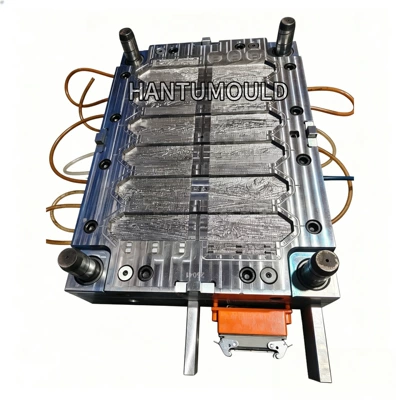 Travel Suitcase Mold, Avtomobil hissələri qəlibləri