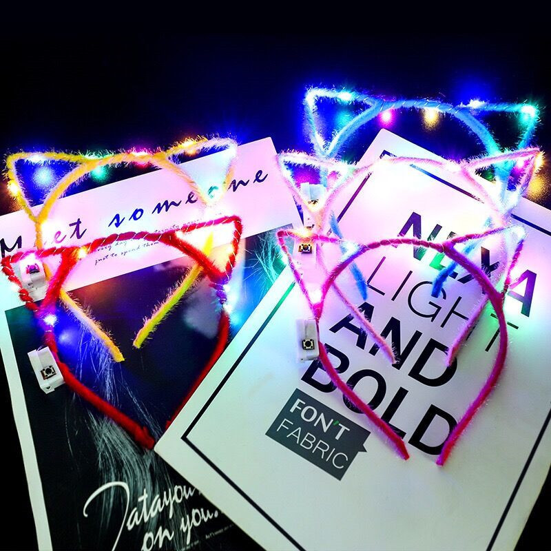 El Festival de Primavera ya está abierta: varitas mágicas brillantes, bolas de burbujas mágicas con cielo estrellado, linternas de mano de Año Nuevo, suministros para puestos callejeros de Año Nuevo.