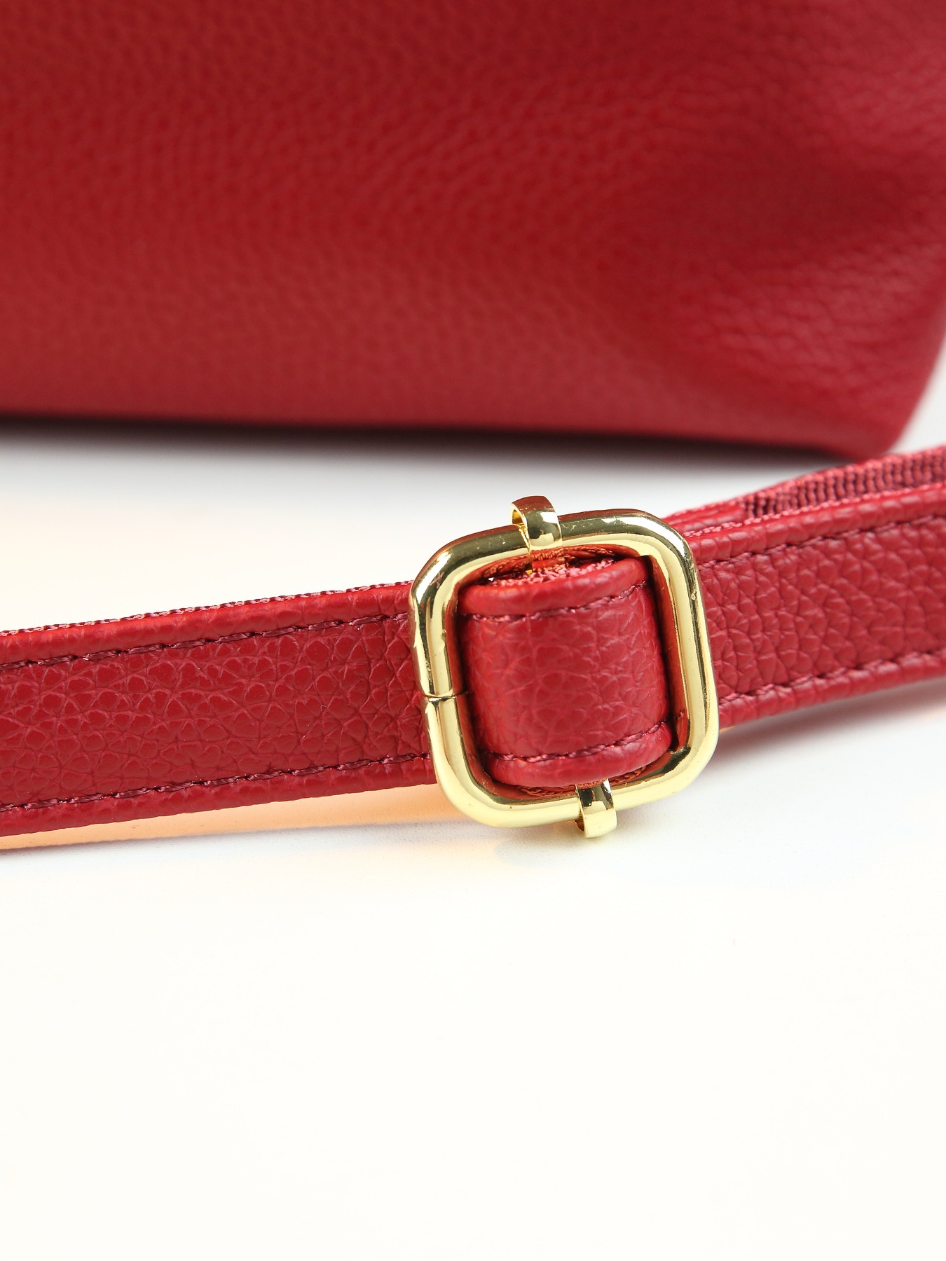 Borsa a secchiello a tracolla con stampa floreale elegante_voghion.com
