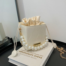 ����С����2021�¿�W�t���ˮͰ�����e�к��sб�����������Ů��