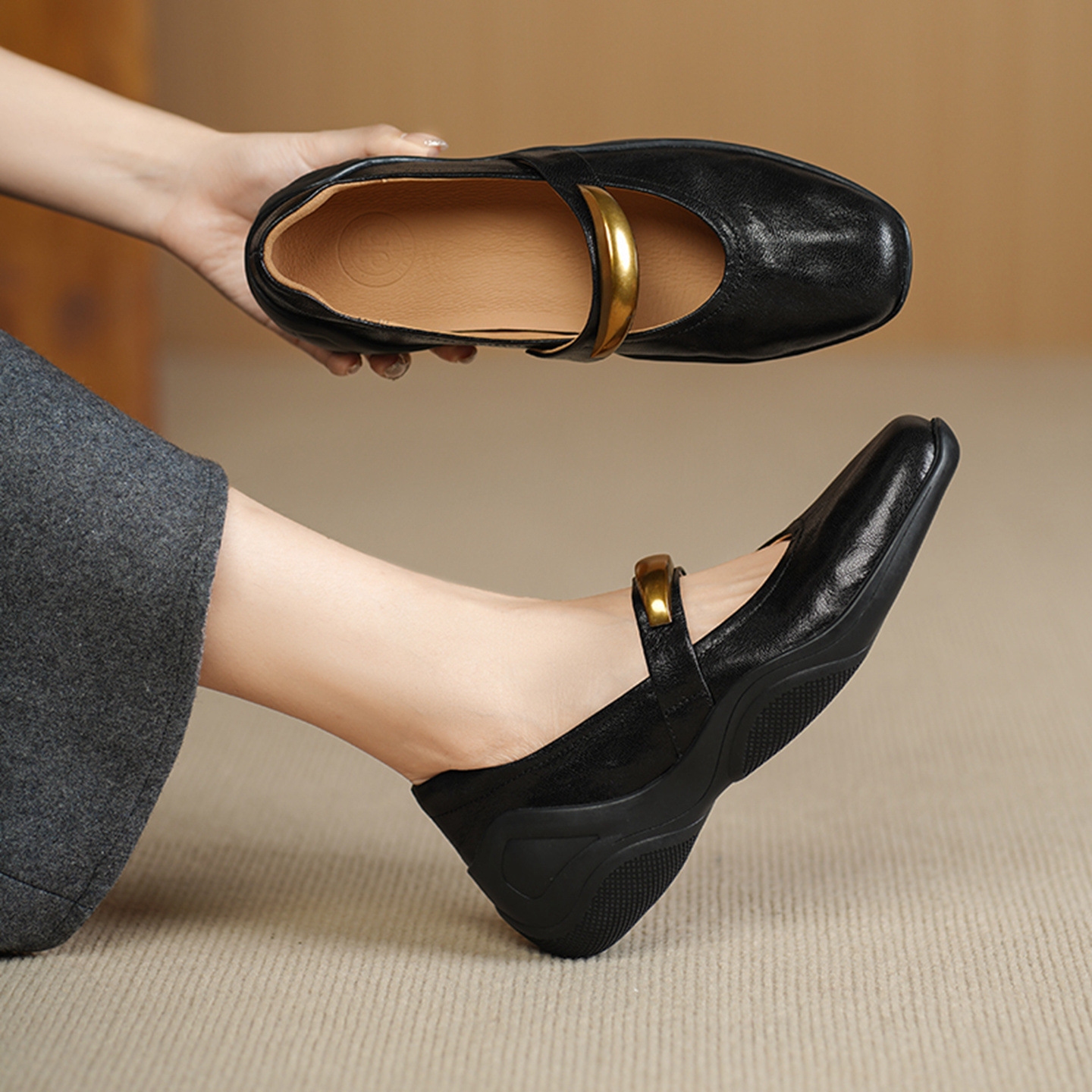 Giày Mary Jane nữ da cừu mềm đế thể thao gót thấp quai ngang — màu nâu