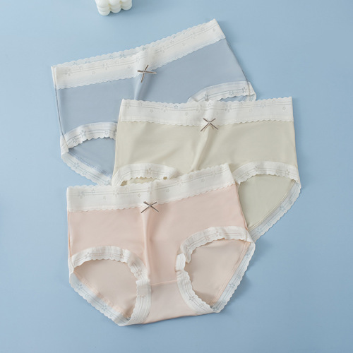 New women's ice silk underwear, high elasticity, contrasting color, sweet girly graphene breathable Japanese style mid-waist seamless briefs