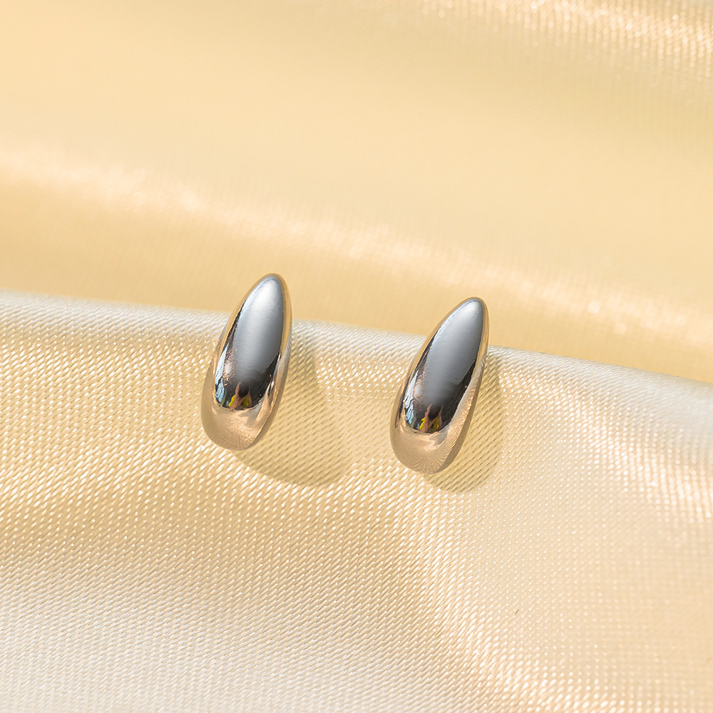 Pendientes minimalistas en forma de gota de agua, baño dorado 18K