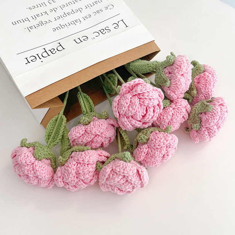 Día de San Valentín lana tejida a mano ramo acabado eterna flor artificial Rosa gancho tejida flor pareja regalo