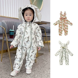 童裤;童套装;连身衣、爬服