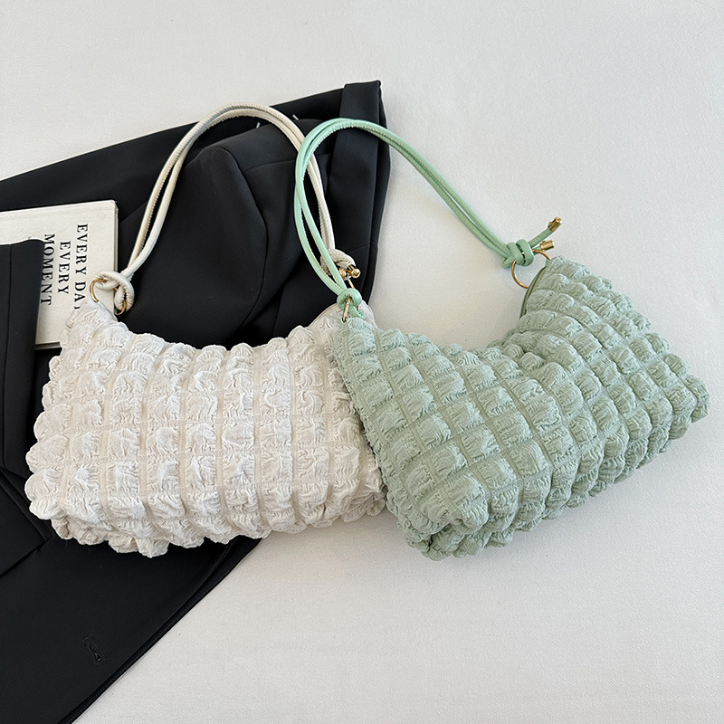 Comercio exterior crema blanca con bolso de hombro, bolso debajo de la axila, burbuja de nubes de nicho, textura lujosa, bolso de mujer universal image 5