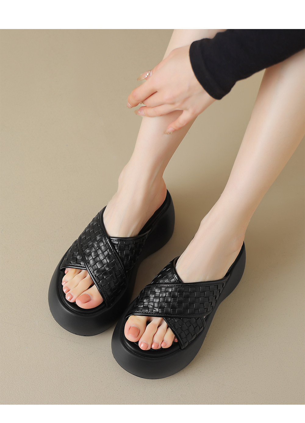 Dép sandal nữ xỏ ngón đế bệt quai đan chéo mùa hè — Màu đen, Màu vàng, Màu bạc chi tiết 13