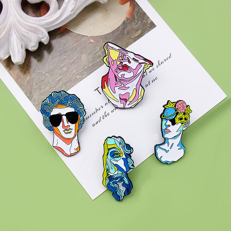 Original Design Cartoon Character Alloy Unisex Brooches display picture 6