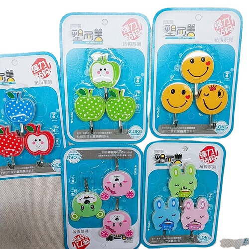 Hot selling plastic and beautiful super strong adhesive hooks creative cartoon wall hooks wholesale supply from two yuan store