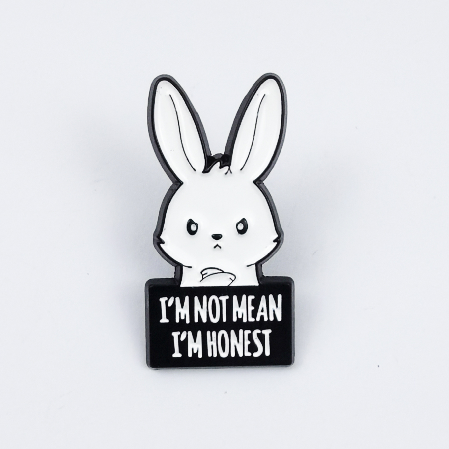 Broches creativos con letras inglesas de dibujos animados, insignias metálicas con forma de animales y accesorios decorativos personalizados para mochilas.