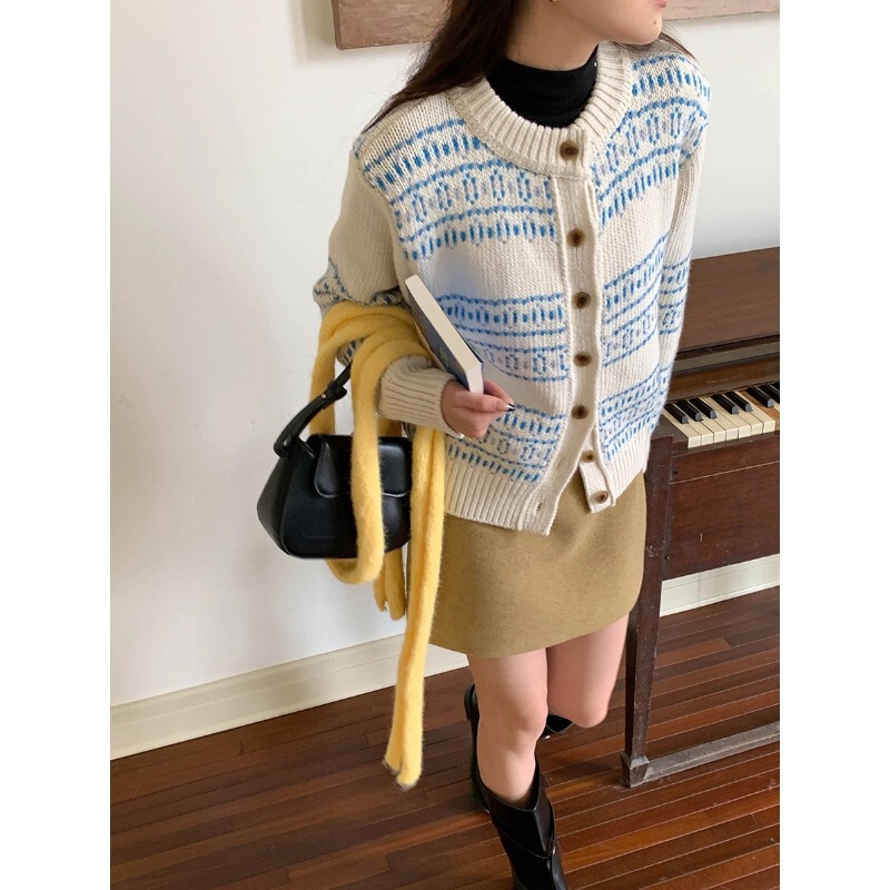 3th Morning Madrid Love Song Fairland Colour Jacquard Elegant Knitted Cardigan ZY2414