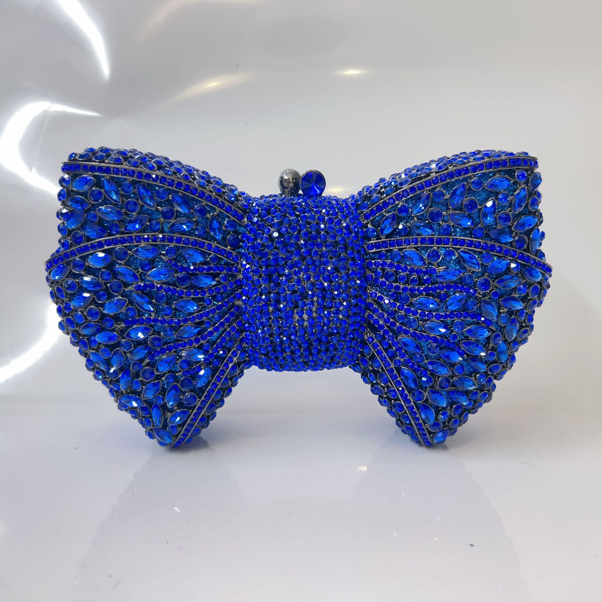 Bow cristal embrague de arco transfronterizo bolsas de cena de diamantes perforadas bolsas de mano de diamantes llenas bolsas de banquete