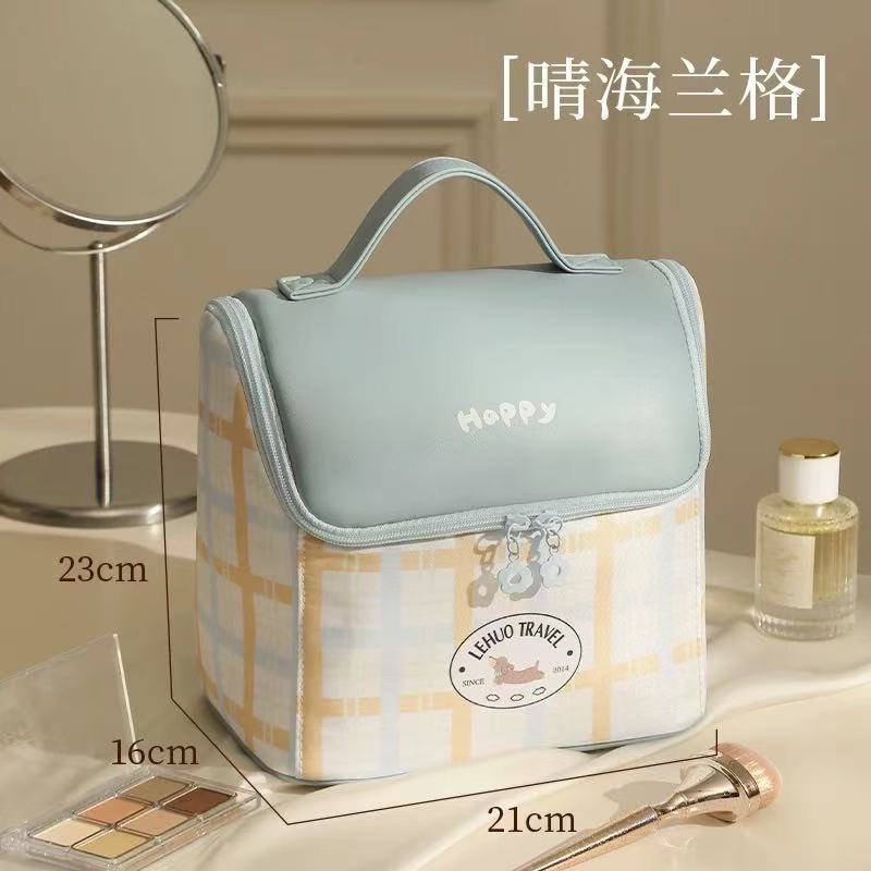 房子化妆品收纳包女便携式2025新款洗漱袋旅行轻便款高端网红超火