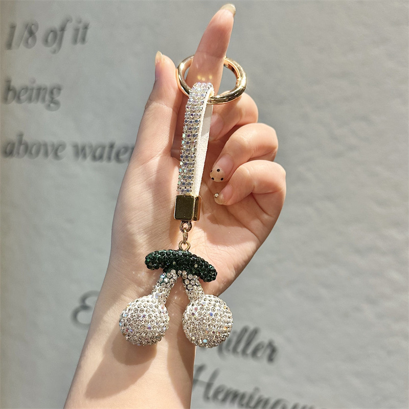 Vintage Luxury Keychain Sweet Cherry Keychain With Personalized Full Diamond Decoration, Creative Colorful Diamond-studded Key Ring For Car And_voghion.com