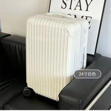 �������ܴa����ϵ20��Ů�W�����U������24�糬�p�o���f��݆������