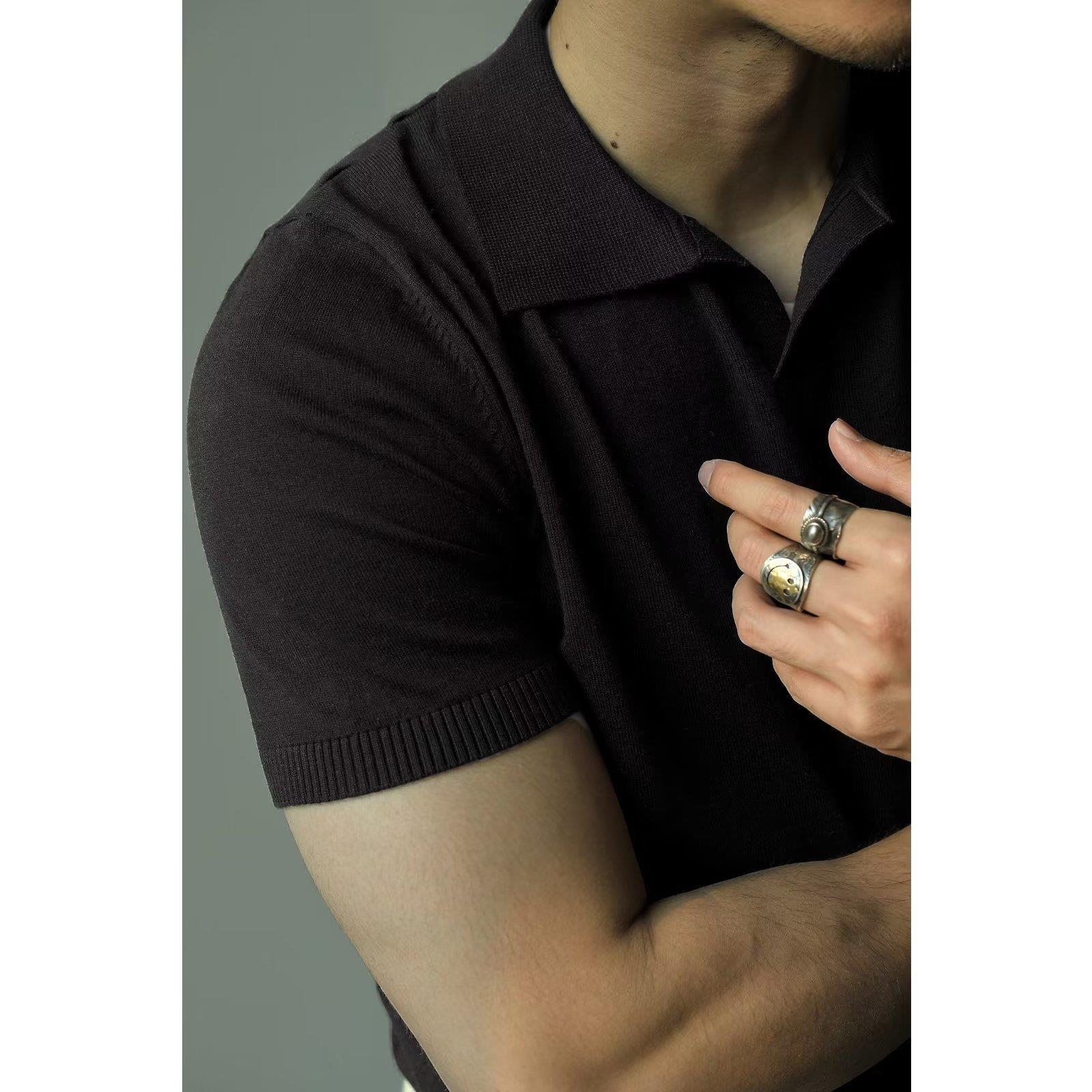 Tejedido de verano lujoso fresco camiseta de manga corta marca de moda hombre solapa de moda coreana casual T camiseta de color sólido polo