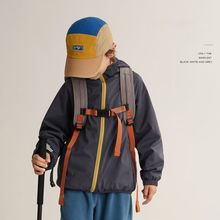 儿童外套加绒款2025新款冲锋衣户外儿童洋气防水冲锋衣秋季男女款