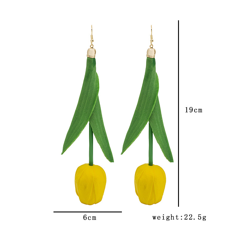 Fashion Long Tulip Flower Pendant Earrings display picture 1