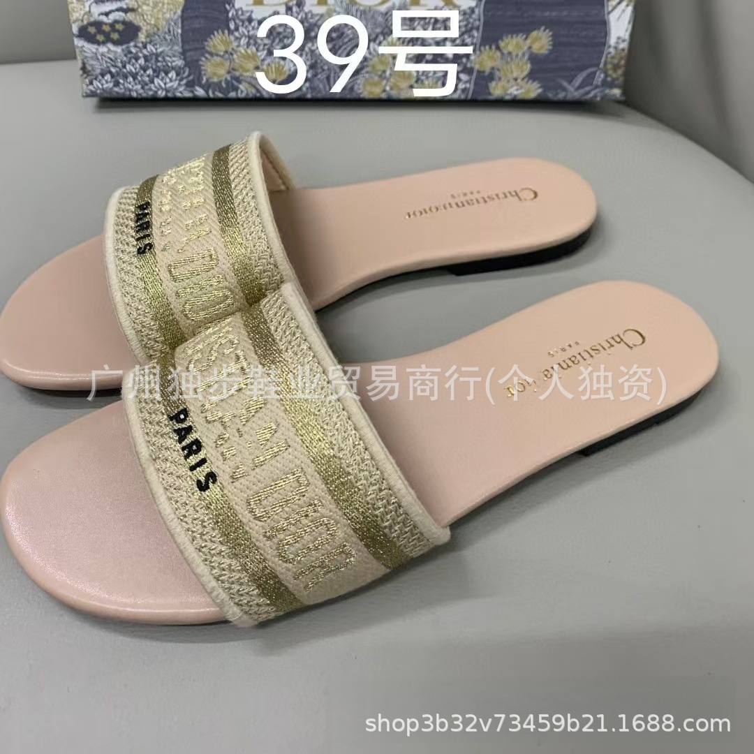 Zapatillas de piso plano de moda versátiles en forma de una forma D clásica transfronteriza adecuada para extranjeros no molestes nacionales image 45