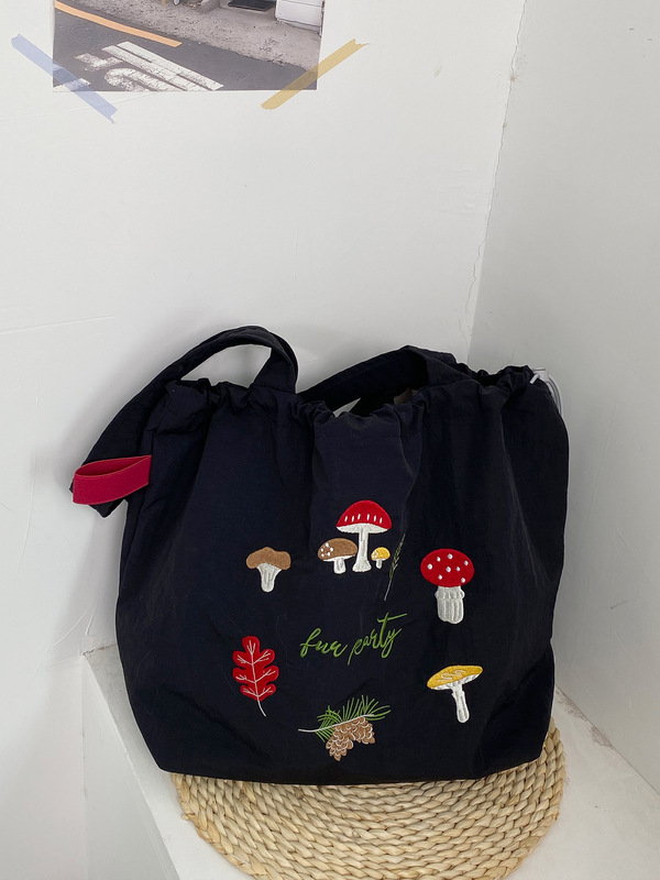 厚みのあるスタイル〜フォレストスタイルレトロナイロントートバッグ大容量刺繍ショルダーバッグ学生クラス通勤バッグ|undefined