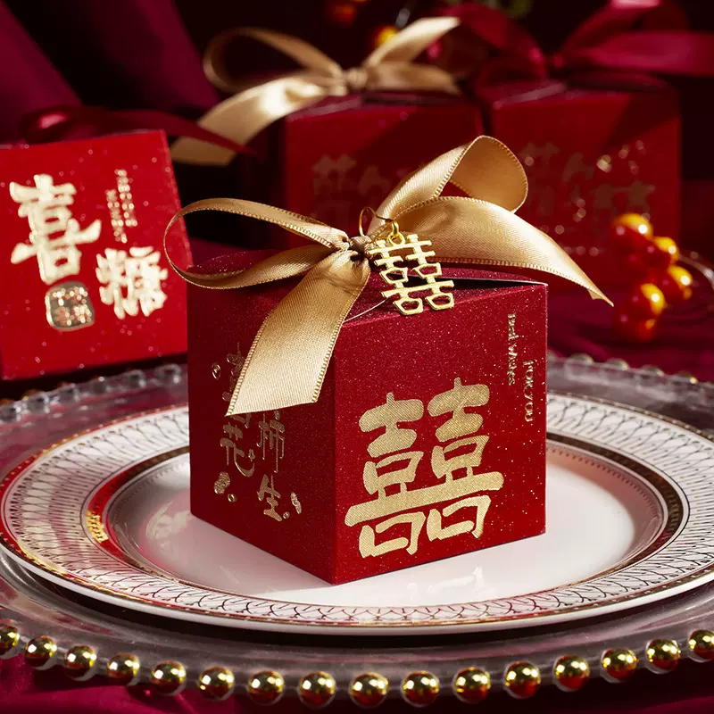 2025新款中式结婚喜糖盒婚礼糖果盒手提喜糖袋订婚伴手礼空礼盒