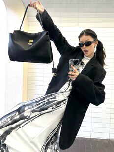 Leather capacious one-shoulder bag, genuine leather
