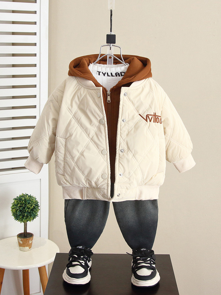 6572 Chaqueta de algodón para niños, abrigo de algodón con efecto de dos piezas, ropa gruesa de estilo coreano para niños, nueva colección otoño-invierno 2026.