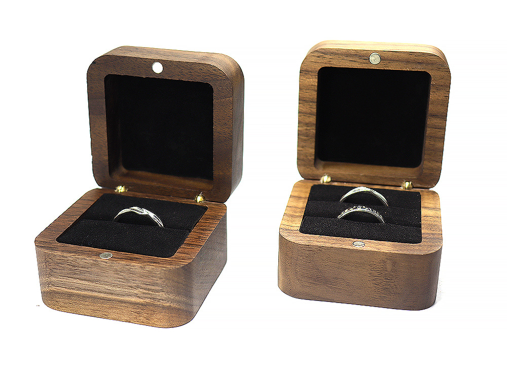 Simple Style Classic Style Solid Color Wood Jewelry Boxes display picture 4