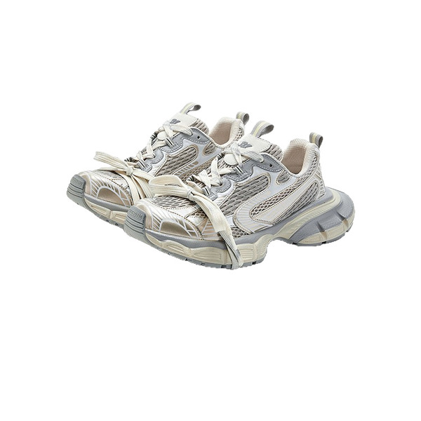Sneakers for men and women for leisure