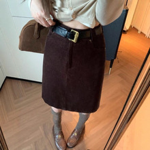2025秋季新款复古韩系气质直筒百搭显瘦灯芯绒半身裙高腰A字中裙