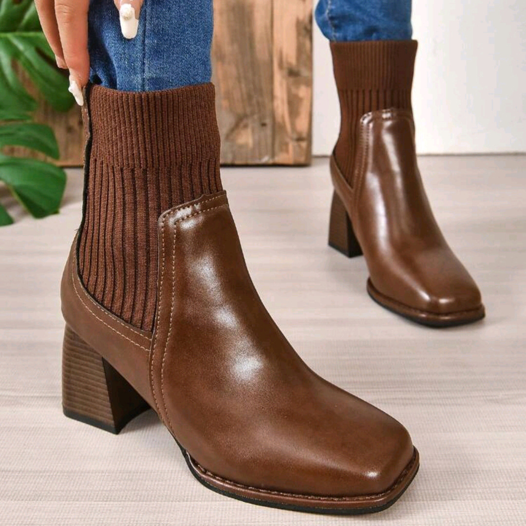 Botas cortas de invierno de 2025 nuevas botas elásticas de tacones altos cuadrados de tejido de costura volante tamaño 41 - 42
