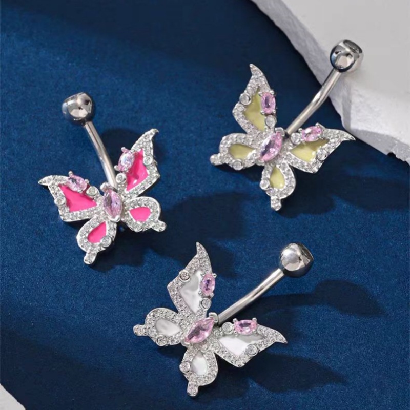 Labret stud lip piercing jewelry styling detail