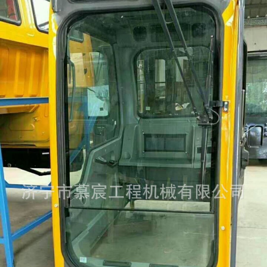 长期供应沃尔210B挖掘机驾驶室含基本内饰  挖掘机全车配件